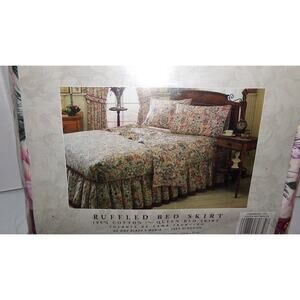 PLATINUM COLLECTION QUEEN RUFFLED BED SKIRT FLORAL BURGUNDY PINK CRANBERRY HILL